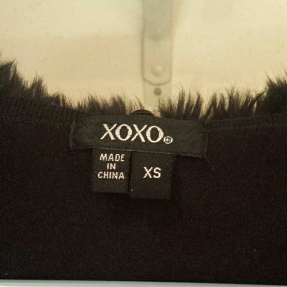 Xoxo faux fur sweater, very lightweight - Picture 5 of 5